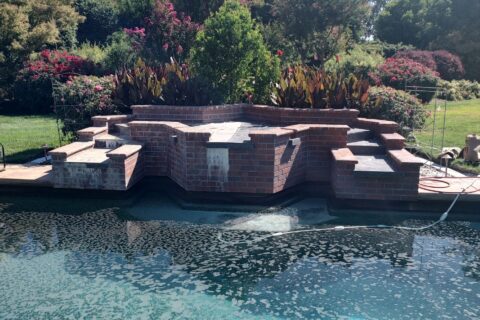 Clean and clear pool water with cleaned bricks