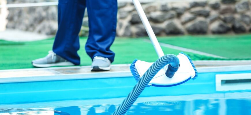 The Benefits of Non-Chemical Pool Cleaning